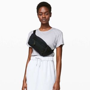 Lululemon On the Beat Belt Bag black